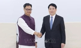 Chủ tịch nước Lương Cường tiếp Bộ trưởng các vấn đề nghị viện và dân tộc thiểu số Ấn Độ Kiren Rijiju. Ảnh: TTXVN