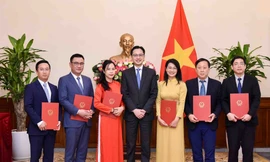 Bổ nhiệm cán bộ chủ chốt ở 2 Bộ