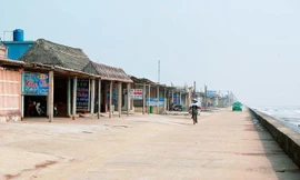 Khu du lịch bãi biển Quất Lâm, thị trấn Quất Lâm, huyện Giao Thủy được lắp đặt 8 camera