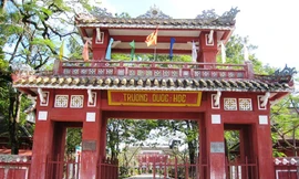 Trường THPT Chuyên Quốc học Huế hiện là 1 trong 2 trường trong cả nước lập “kỷ lục” 5 lần có học sinh lọt vào chung kết năm Olympia. 