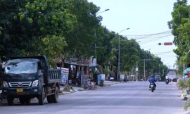 Người dân sống hai bên đường 2-9 chấp hành tốt quy định pháp luật, luôn ý thức về bảo vệ môi trường xanh, sạch, sáng cho tuyến phố Ảnh: Ngọc Văn