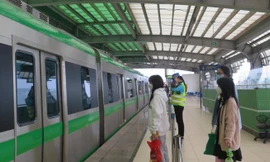 Tàu Cát Linh - Hà Đông chạy xuyên Tết 