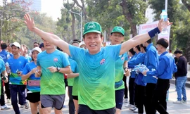 Bí thư Thành ủy Hải Phòng xuống đường chạy vì thành phố xanh, thân thiện 