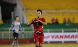 Thanh Bình lập cú đúp ở trận này. Ảnh: Vnexpress