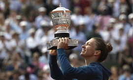 Vô địch Roland Garros 2018, Simona Halep lập kỳ tích