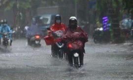 Ngày cuối nghỉ lễ 2/9, Hà Nội đón mưa dông