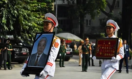 Hình ảnh xúc động trong lễ truy điệu nguyên Tổng Bí thư Đỗ Mười