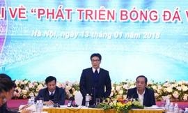 Phó Thủ tướng Vũ Đức Đam chủ trì đối thoại phát triển bóng đá Việt Nam.