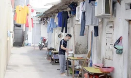 Vì sao chậm giải ngân gói hỗ trợ tiền thuê trọ cho người lao động?