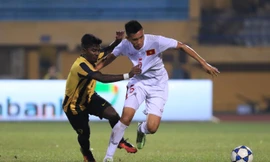 U19 Việt Nam (áo trắng) kết thúc hành trình vòng bảng với chuỗi trận bất bại.