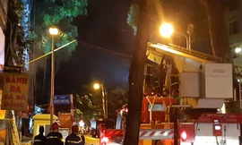 Sập giàn giáo ở Hà Nội, 3 người tử vong tại chỗ