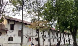 Hà Nội phá dỡ tòa nhà 100 tuổi xây cao ốc: Sẽ có 8B Lê Trực thứ hai?