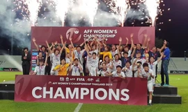 Thắng Thái Lan sau 120 phút kịch chiến, tuyển nữ Việt Nam vô địch Đông Nam Á