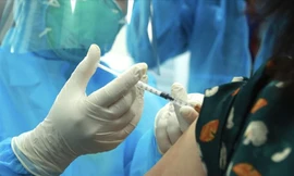 Bài học từ sự cố tử vong sau tiêm vắc-xin ở An Giang