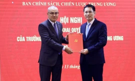 Chủ tịch Mobifone giữ chức Vụ trưởng thuộc Ban Chính sách, chiến lược Trung ương