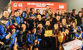 Quảng Nam 'bơi' trong tiền thưởng nhờ vô địch V.League