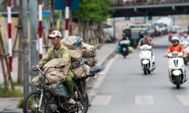 Theo chương trình, xe máy cũ nát thường xả khí thải gây ô nhiễm môi trường, tai nạn giao thông.