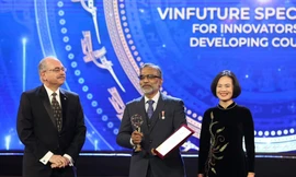 Trao giải VinFuture 2022: Hội tụ tinh hoa khoa học nhân loại