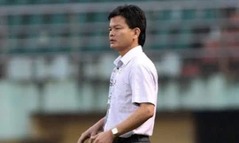 HLV Văn Sỹ sốc khi các học trò bán độ - Ảnh: Gia Hưng