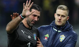 Huyền thoại Buffon thích khóc một mình