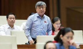 Mức sống tối thiểu không chỉ là 'ngày 3 bữa cơm, 1 năm 2 bộ quần áo'