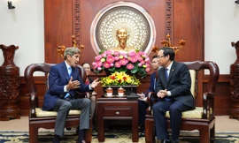 Bí thư Thành ủy TPHCM tiếp Đặc phái viên Tổng thống Hoa Kỳ