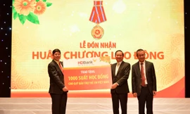 HD Bank, Vietjet đón Huân chương Lao động của Chủ tịch nước