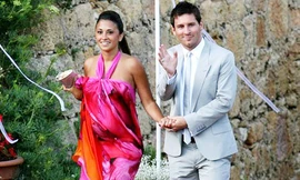 Đám cưới Messi: 'Ta về ta tắm ao ta'