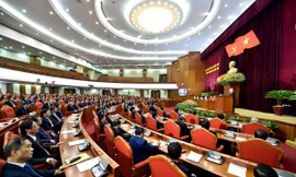 Hình ảnh phiên họp bế mạc Hội nghị Trung ương 8