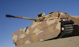 Hợp kim nhớ hình có thể giúp xe chiến đấu khôi phục hình dáng sau khi bị biến dạng. Ảnh: BAE Systems. 