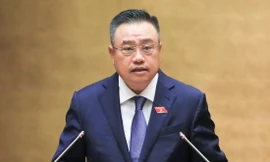 Chủ tịch Hà Nội bổ nhiệm, bổ nhiệm lại nhiều lãnh đạo đơn vị