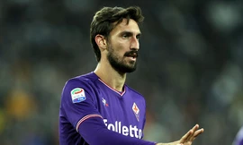 Trung vệ Davide Astori 