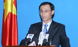 Việt Nam yêu cầu Trung Quốc hủy những việc làm sai trái