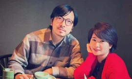 'Giáo sư Xoay' Đinh Tiến Dũng: Ra ngoài hỏi xoáy, về nhà lại bị vợ 'xoay'