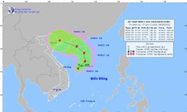 Áp thấp nhiệt đới trên Biển Đông có khả năng mạnh lên thành bão, gió giật cấp 8