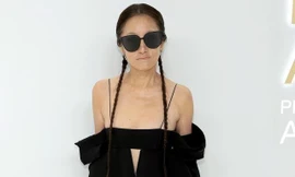 Vóc dáng không tưởng ở tuổi 73 của Vera Wang