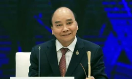 Chủ tịch nước dự đối thoại giữa các nhà lãnh đạo APEC với khách mời