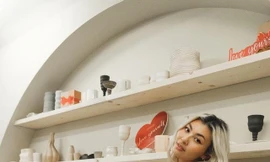 Ái nữ nhà tài tử phim 18+ Vương Mẫn Đức sở hữu ngoại hình 'bốc lửa'