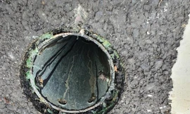 Bản tin 8H: Thông xe một tuần, cầu Thủ Thiêm 2 bị cạy mất 44 nắp chắn rác