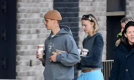 Romeo Beckham quay lại với bạn gái cũ