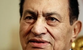 Ai Cập hoãn phiên xử cựu Tổng thống Mubarak