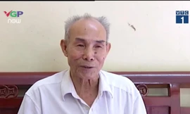 Cựu chiến binh mang nhiều kim khí trên đầu