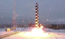 Sarmat - ICBM 'không thể đánh bại' của Nga