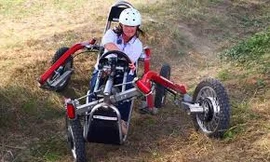 Xe điện di chuyển giống nhện có thể vượt nhiều địa hình