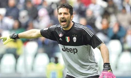 Cận cảnh pha cứu thua 'không tưởng' của Buffon trong màu áo PSG