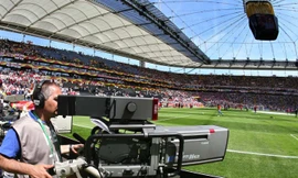 Hài hước cách quay phim 'hư cấu' ở World Cup