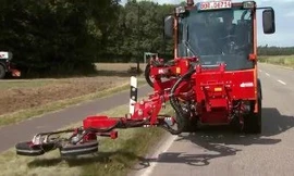 Máy cắt cỏ chuyển động linh hoạt