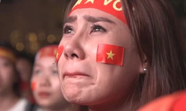 Nước mắt cổ động viên khi U23 Việt Nam thua phút cuối