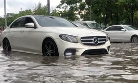 Kinh nghiệm lái ôtô qua vùng ngập nước