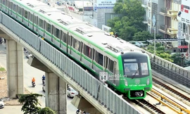 Hành trình 15 phút đoàn tàu đường sắt trên cao từ ga Cát Linh tới Yên Nghĩa